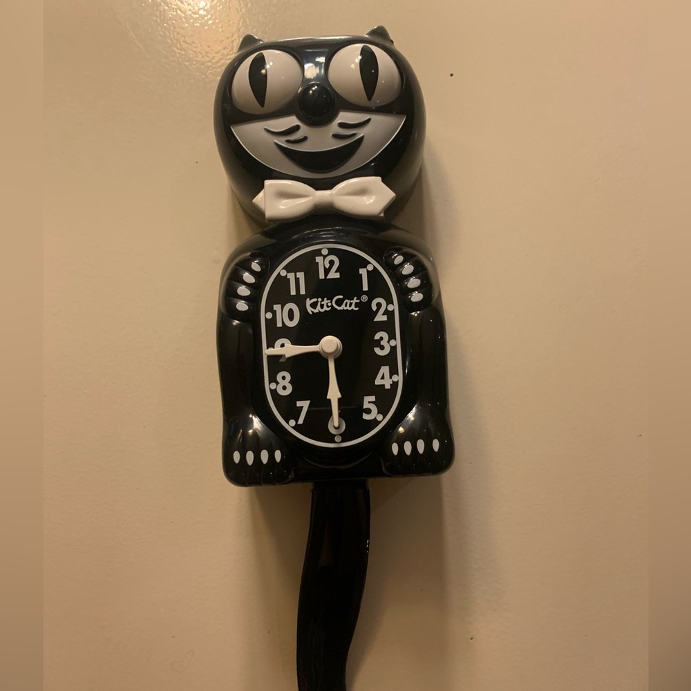 Classic Black Kitty Kat Wall Clock